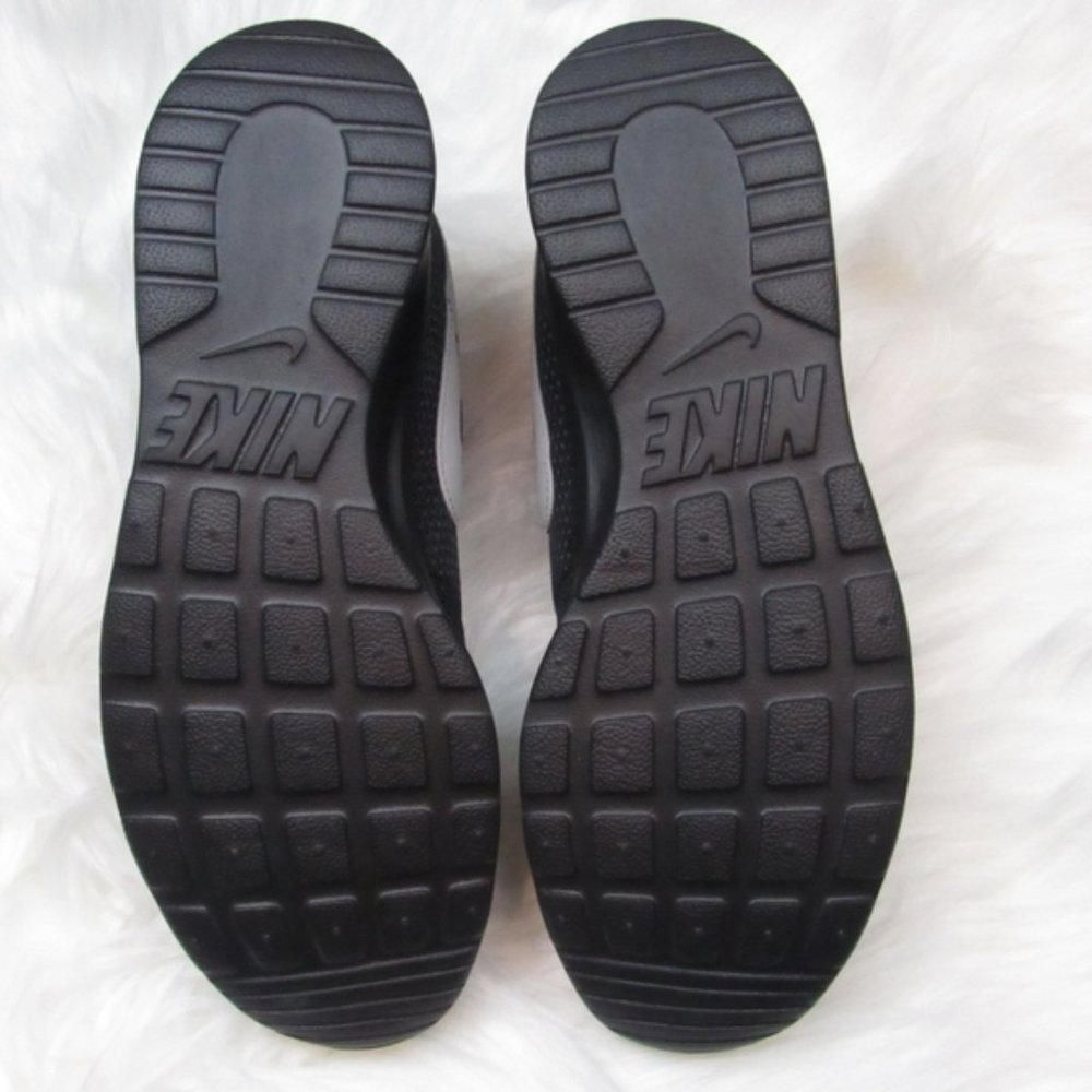 Custom Crystal Nike Tanjun Black Blinged Sneakers - Picture 5 of 9